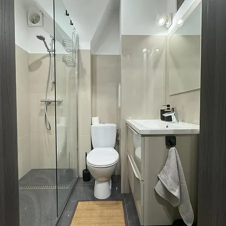 Off Piotrkowska District *