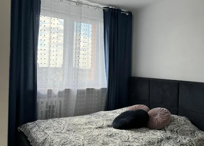 Off Piotrkowska District